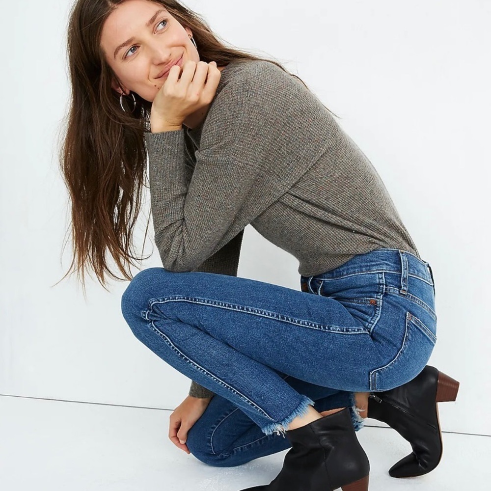Madewell 10" High-Rise Skinny Jeans in Mackey Wash: Button-Front Edition size 26 - Picture 7 of 8